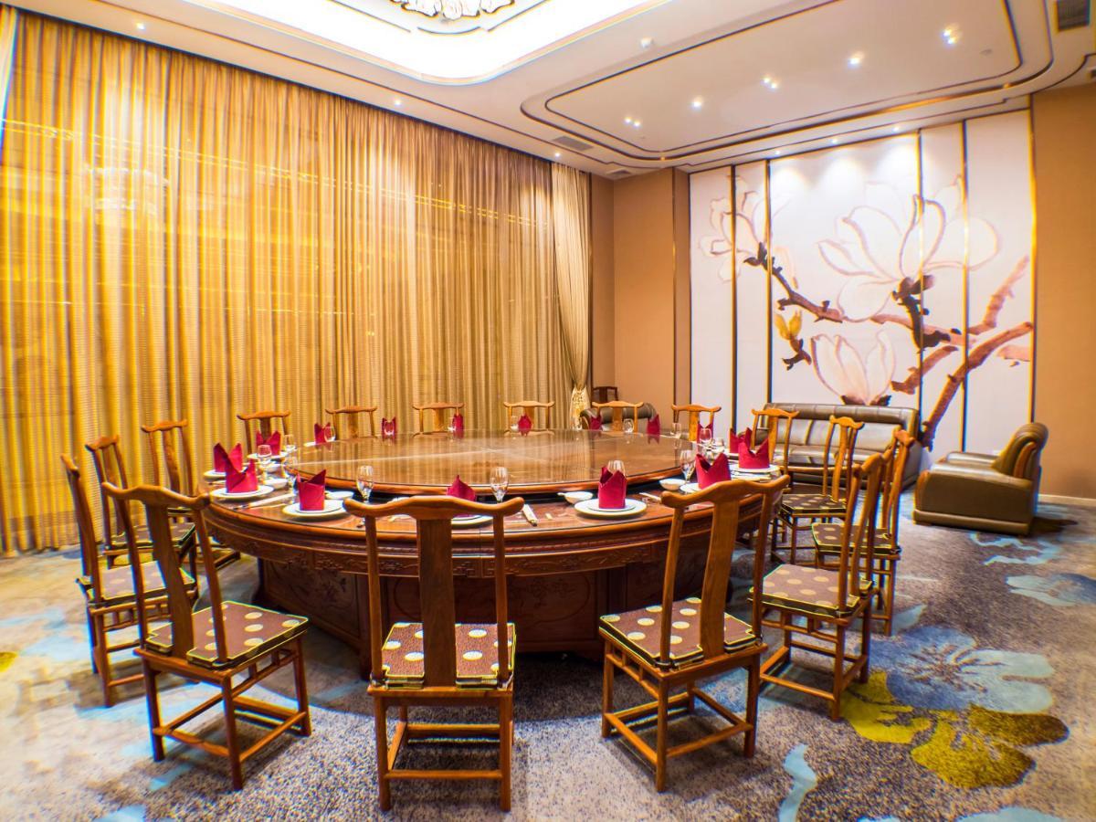 Zhongshan Guzhen Huayu Landmark Hotel Екстер'єр фото
