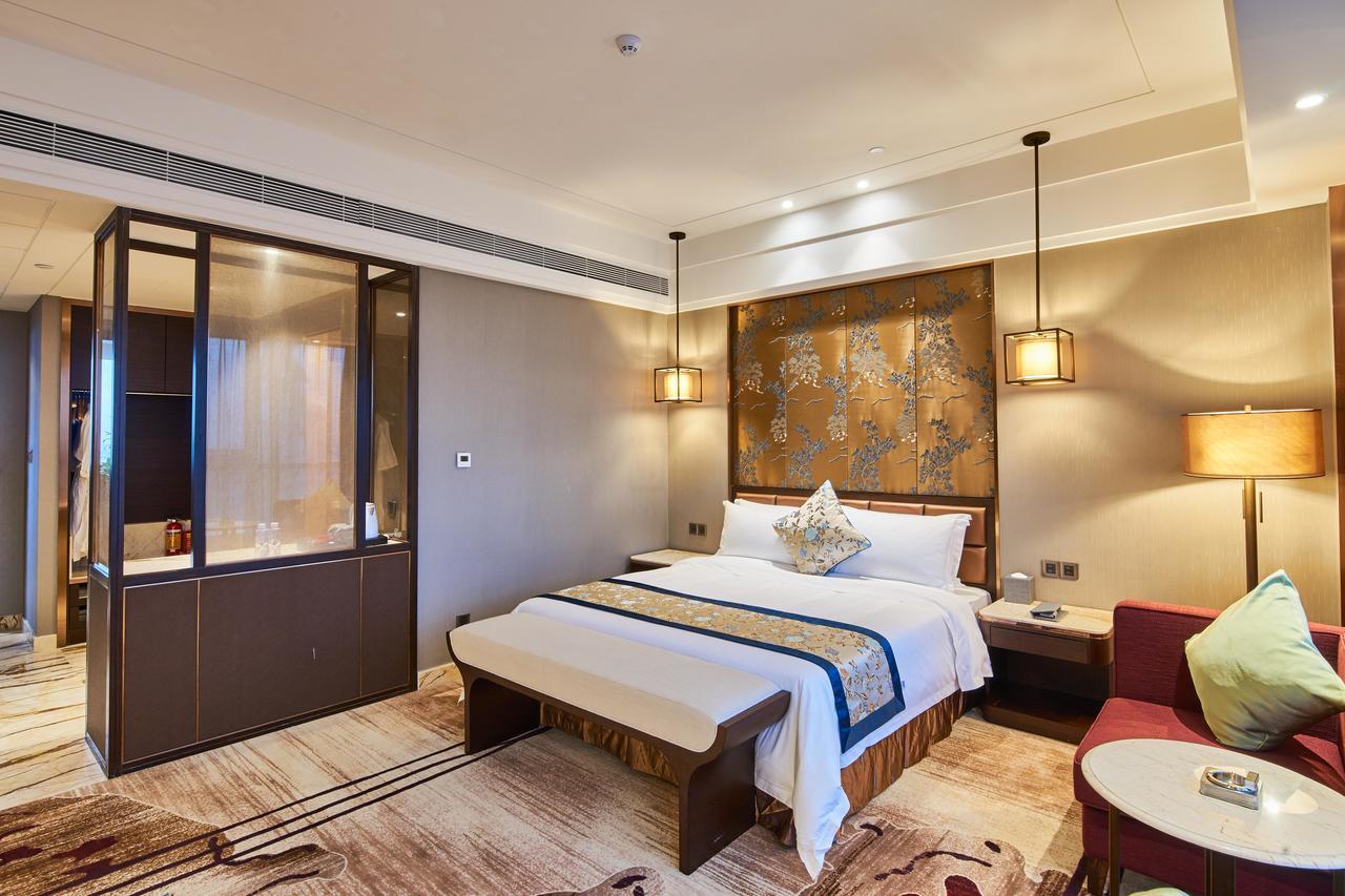 Zhongshan Guzhen Huayu Landmark Hotel Екстер'єр фото
